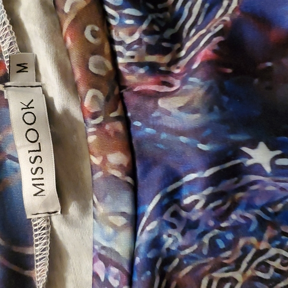 NWOT LADIES TOP - Picture 5 of 5